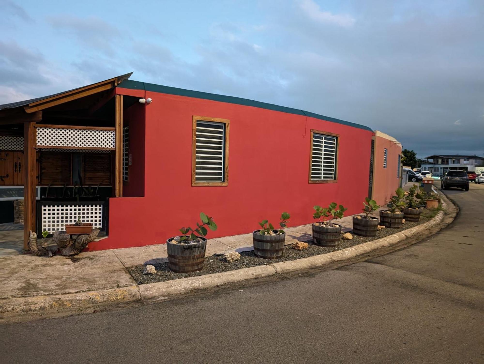 Moon'S Place Toa Baja Exterior photo